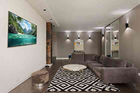 Стильный лофт у моря! 2 спальни+огромная студия  вид на море ! Одесса