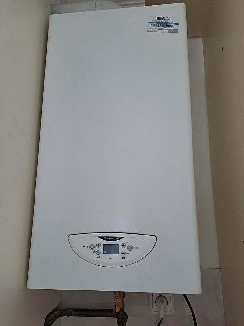 Здається євро-двушка поруч центр. Мукачево - зображення 8