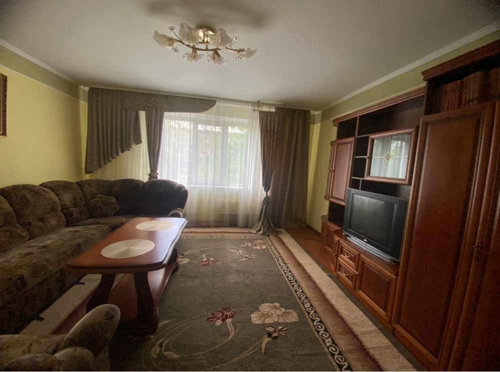 Продам 3-кімнатну квартиру Вараш - зображення 1