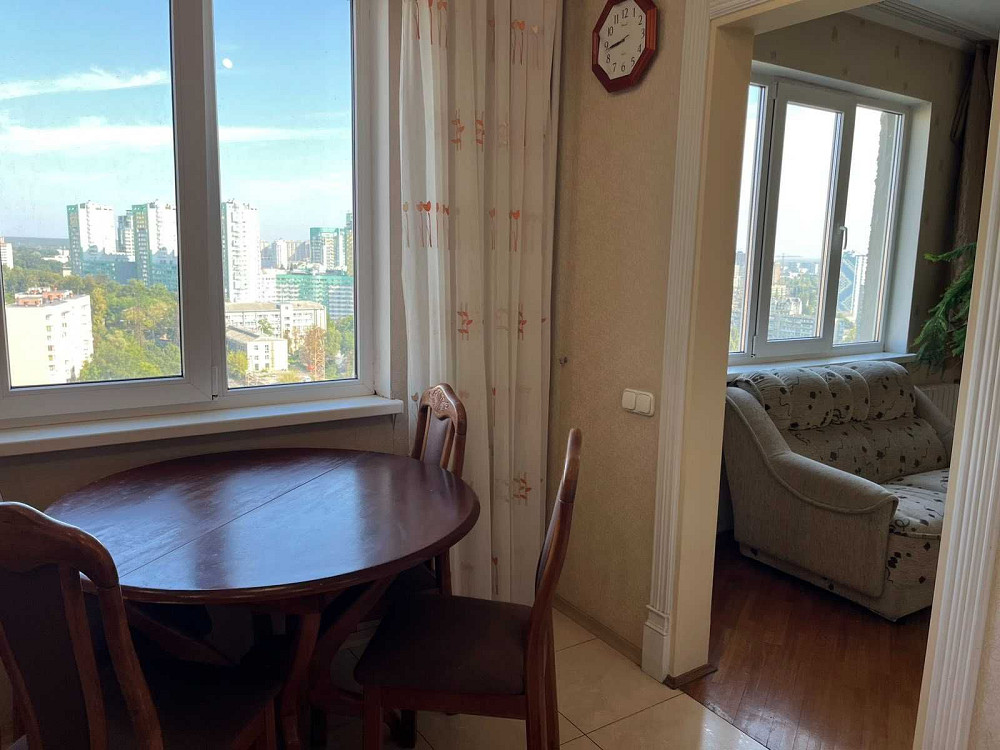 Продаж 3 к.квартири,видова,гарний стан,Проспект Правди 17! Киев - изображение 8