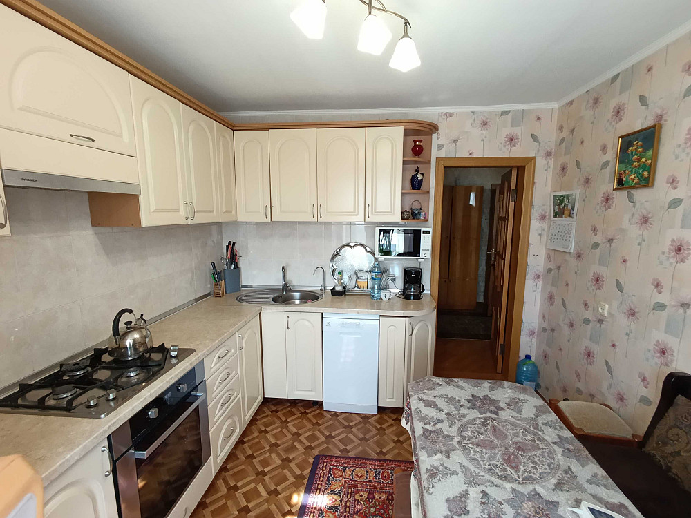 Продам 3-ком квартиру г. Ирпень ул. Севериновская ЦЕНТР общ. 85м2 ТОРГ Ірпінь - зображення 2