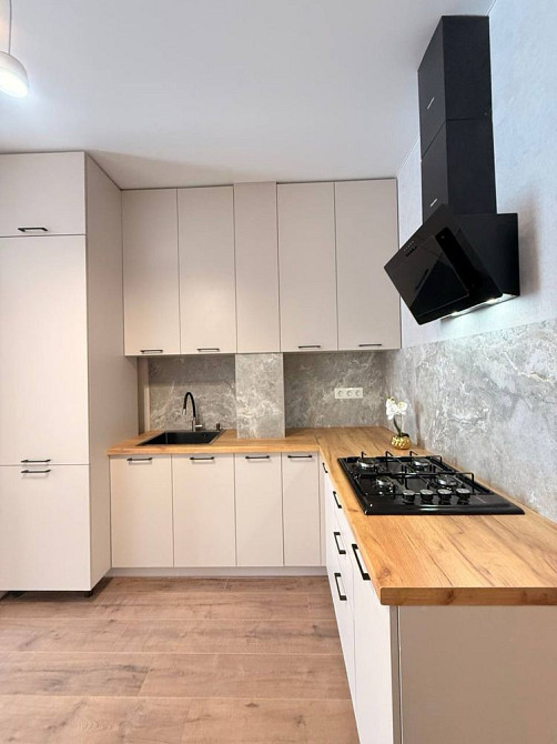 Заходь та живи! Квартира 27м2 - 41000$ Святопетрівське (Києво-Свят.р-н) - зображення 1