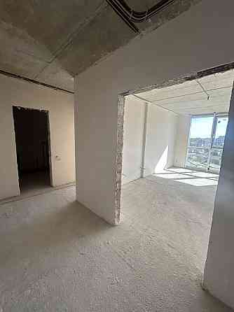 Продам велику 2х кімнатну новобудову біля парку Шевченка Черновцы