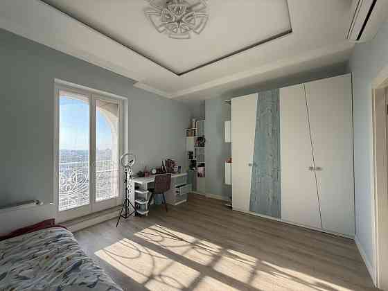 Аренда,4 комн,двухуровневого пентхауса ЖК Бельэтаж,французский бульвар Одесса