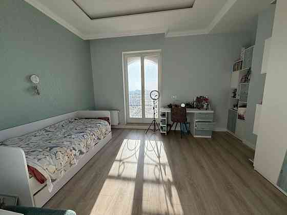 Аренда,4 комн,двухуровневого пентхауса ЖК Бельэтаж,французский бульвар Одесса