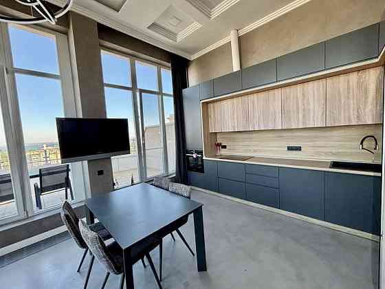 Аренда,4 комн,двухуровневого пентхауса ЖК Бельэтаж,французский бульвар Одесса