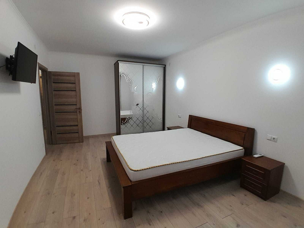 Здам 1-но кімн. вул. Гаджеги 1А. Радіщева,  Новий район, Слав'янська Ужгород - зображення 1