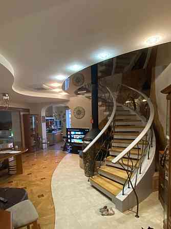 Аренда элитного пентхауса в центре Днепра. Днепр