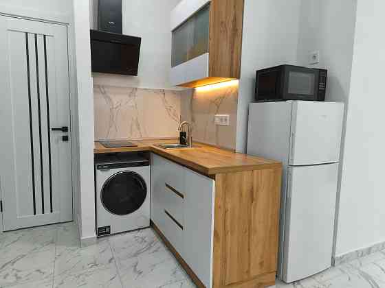 Сдам длительно свою студию 16 фонтана пляж Золотой Берег Одесса