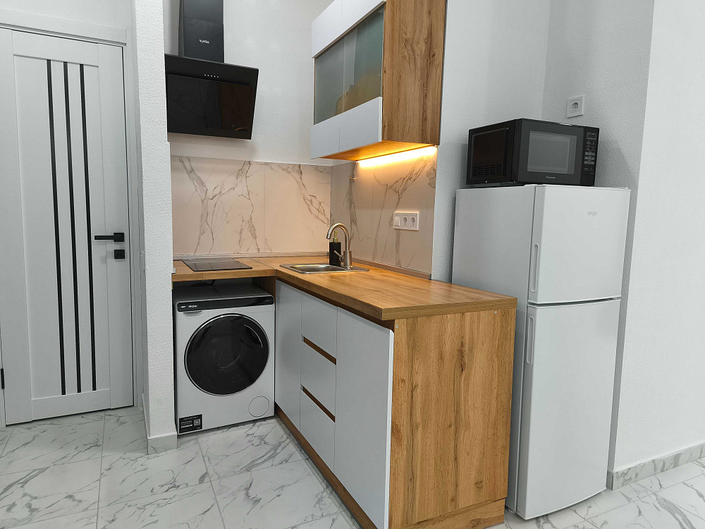 Сдам длительно свою студию 16 фонтана пляж Золотой Берег Одесса - изображение 2