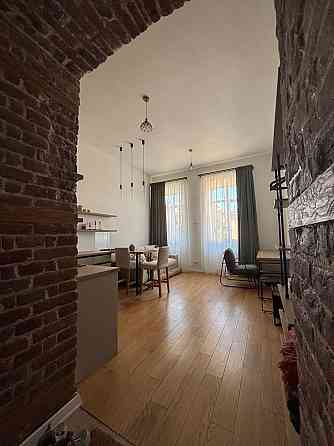 Оренда 1 кім.кв. (Смарт) Ближній центр Солодова 1 Львов