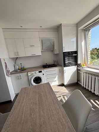 Оренда 3 кім. кв. вул. Олени Степанівний (кімнати ізольовані) Львов