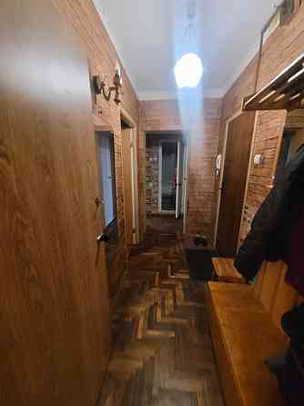 Сдам 2к Святошинський р-н вул Героїв Космосу буд 19 Киев