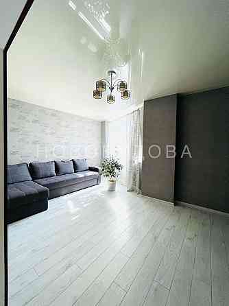 Величезна однокімнатна з капітальним ремонтом. Підземний паркінг. Сумы