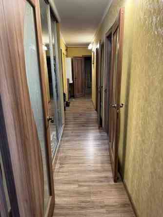 Продається трикімнатна квартира з євро ремонтом Відрадний масив. Київ