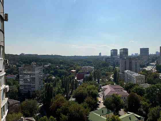 Простора 2-к, ремонт, вид на Голосіївський парк, 72м., меблі, техніка Київ