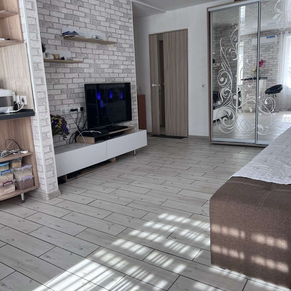 Продам квартиру 2-х комнатную 40 лет Павлоград - изображение 2