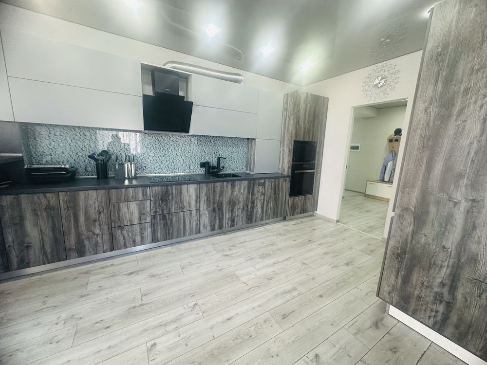 Велика 3 кімнатна квартира/ євро 4 к. ЖК Континент Буча Буча - зображення 4