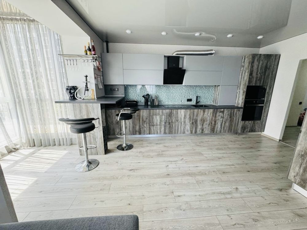 Велика 3 кімнатна квартира/ євро 4 к. ЖК Континент Буча Буча - зображення 2