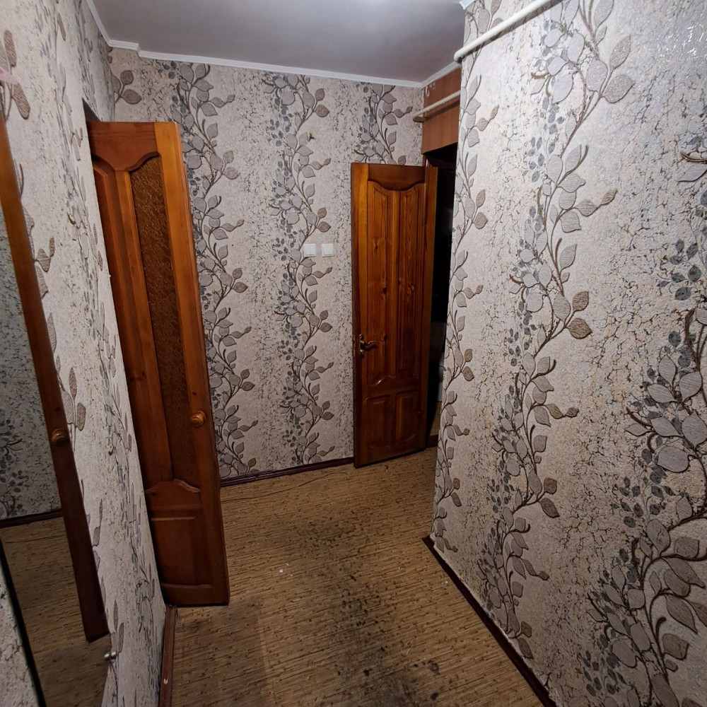 Продам 1 кімнатну квартиру під ремонт Конотоп - зображення 3