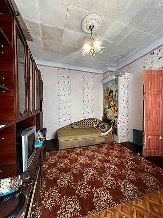 Продам 2 комнатный жилкоп с гаражом Центр города Николаев