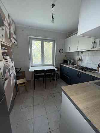 Продам 2-комн квартиру центр р-н Ватанова Херсон