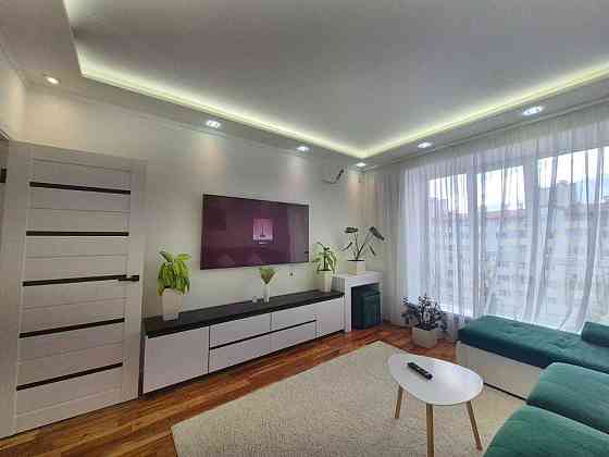 Продаж двокімнатної квартири на Каскаді Ивано-Франковск