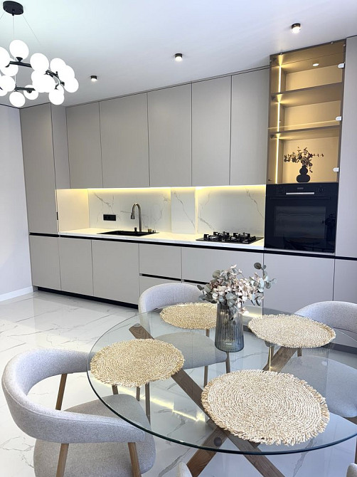 Євро 3к 70 м2 з ремонтом Центральний парк! Дорогий ремонт! Ирпень - изображение 2