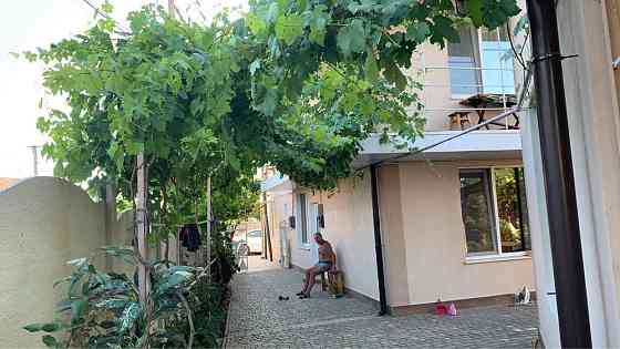 Сдам свою однокомнатную квартиру в студию, частный сектор Крыжановка Одесса