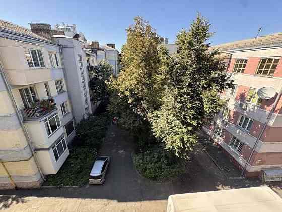 Липська 15 Урядовий квартал оренда 2к квартири Киев