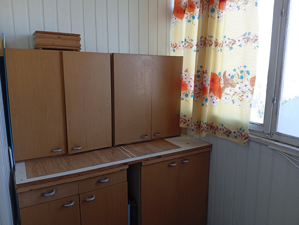 2 кімн  квартира у ЦМ районі  з меблями і технікою Кривой Рог - изображение 3