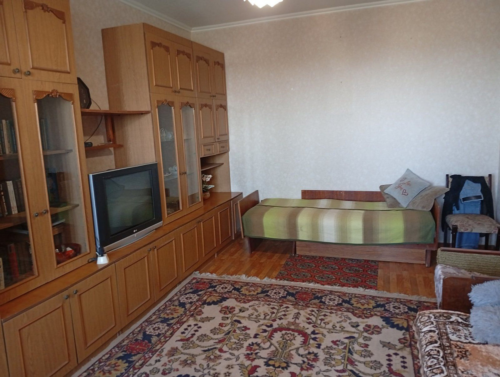 2 кімн  квартира у ЦМ районі  з меблями і технікою Кривой Рог - изображение 7