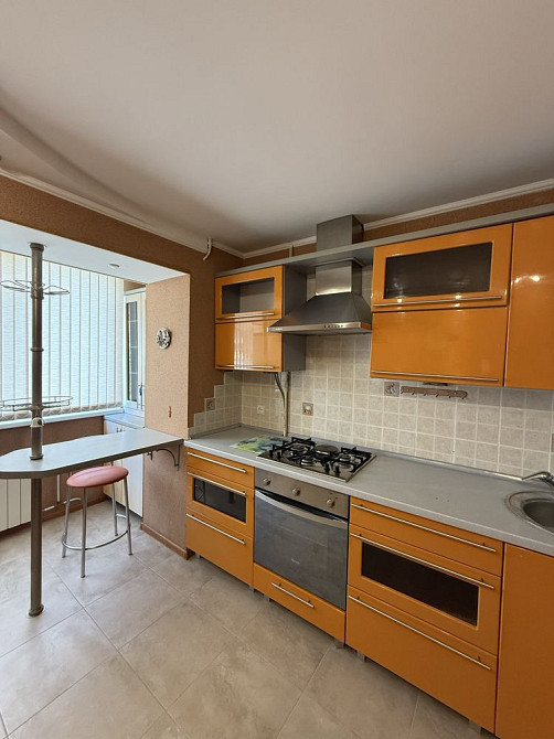 Оренда 2-кім. квартири р-н ринку «Нива» Черновцы - изображение 3