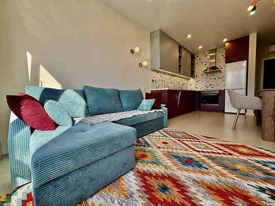 Оренда затишної квартири Варшавський Ретровіль Поділ,  гардеробна є Киев