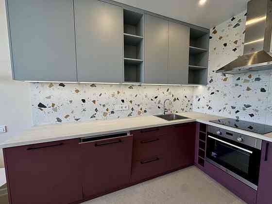 Оренда затишної квартири Варшавський Ретровіль Поділ,  гардеробна є Киев