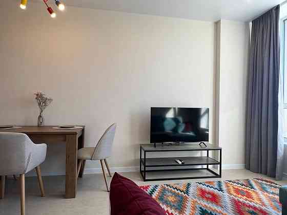 Оренда затишної квартири Варшавський Ретровіль Поділ,  гардеробна є Киев