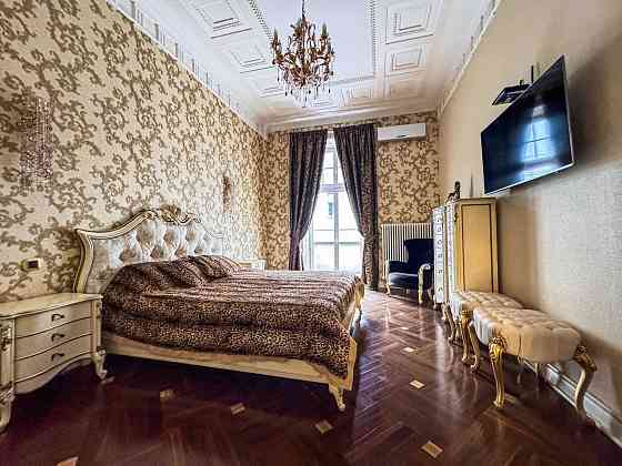 Оренда квартири у центрі Львова, вул. Словацького (Головна пошта) Львов