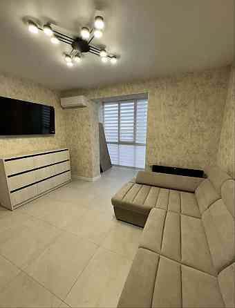 Вишукана 1 квартира на березі Дніпра Сімейний Люкс Черкаси