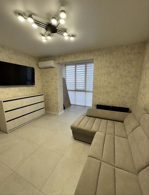 Вишукана 1 квартира на березі Дніпра Сімейний Люкс Черкаси - зображення 4