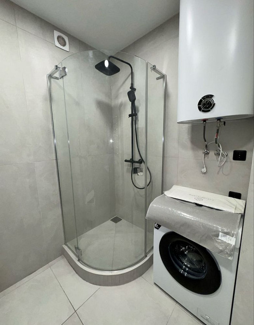 Вишукана 1 квартира на березі Дніпра Сімейний Люкс Черкаси - зображення 6