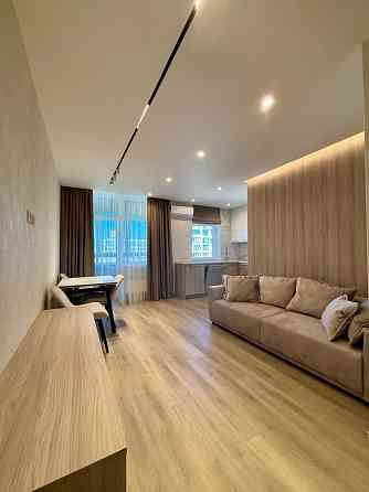 • Оренда 3-кімнатна квартира 95м2 ЖК Варшавський 2, вул. Олеся,7 Киев