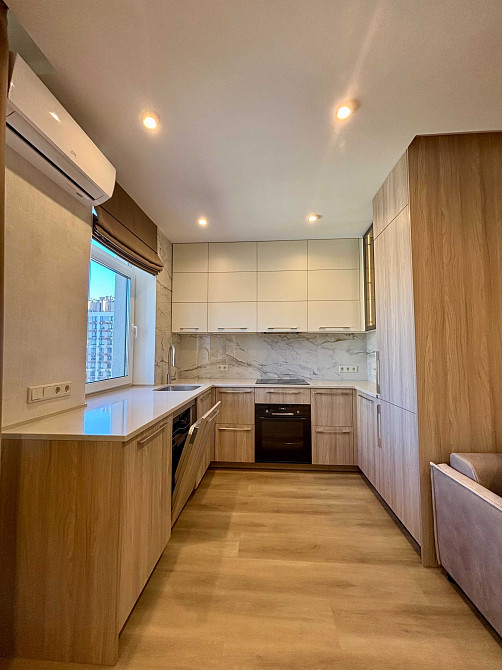 • Оренда 3-кімнатна квартира 95м2 ЖК Варшавський 2, вул. Олеся,7 Киев - изображение 1