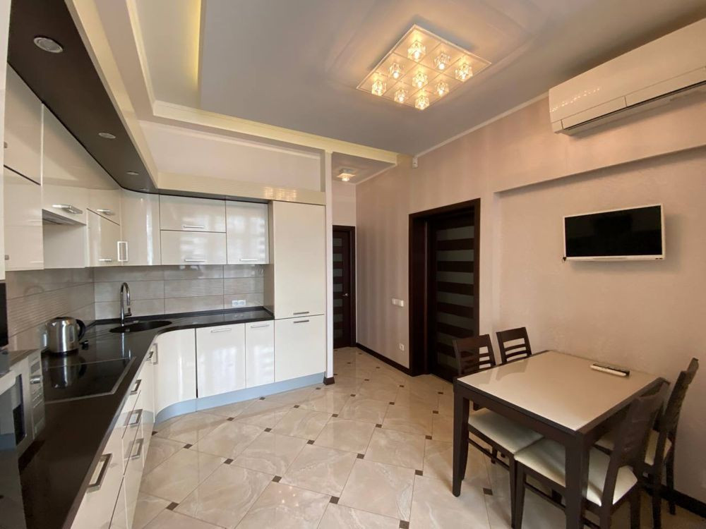 Новопечерськи Липки .Верхогляда (Драгомирова) 7 Киев - изображение 5