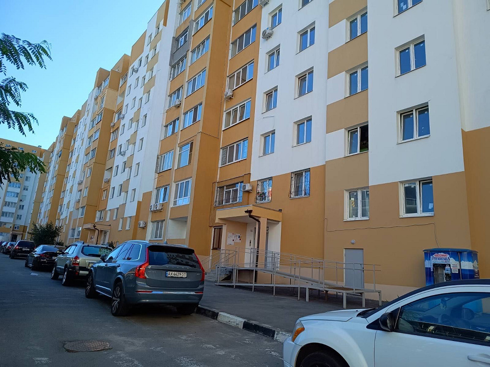 Аренда однокомнатной в новом доме метро Дворец спорта. Харьков - изображение 1