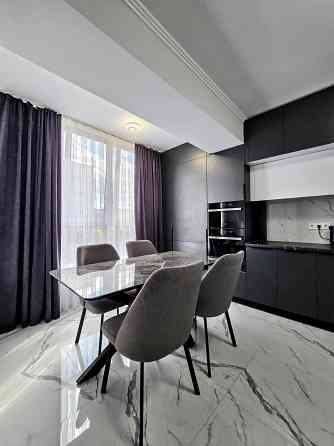 Здається 1 кімнатна "НОВОБУДОВА" вул.ШУХЕВИЧА (McDonald's, ТЦ Майдан) Черновцы