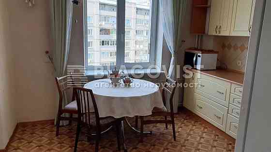 Продаж 2-х кімн Булаховського 5Г, м.Академмістечко Київ