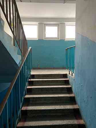 Двухкомнатную пр Свободы 28 срочно продам Київ