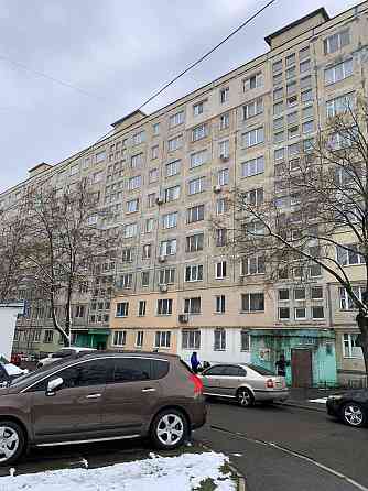 Двухкомнатную пр Свободы 28 срочно продам Київ