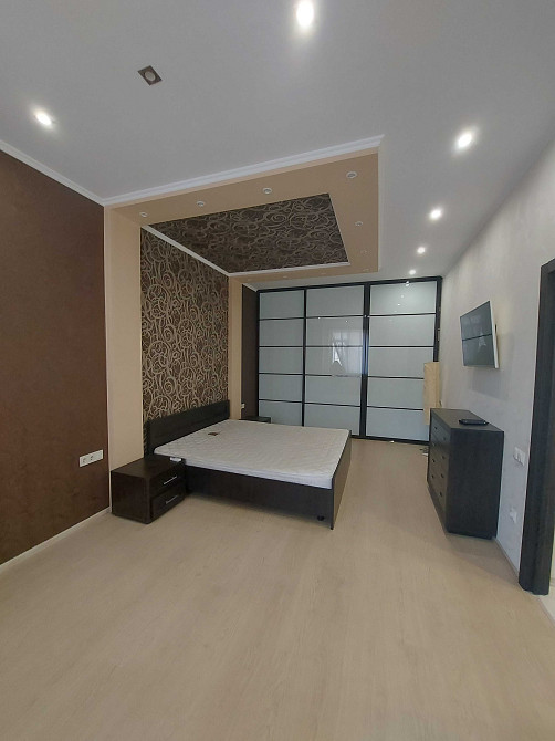 Продам 2 комн.кв. на Таирова, с ремонтом 82 м2. Одесса - изображение 7