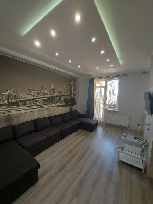 Продам 2 комн.кв. на Таирова, с ремонтом 82 м2. Одесса - изображение 3